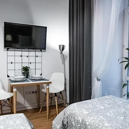 Apartament Center *
